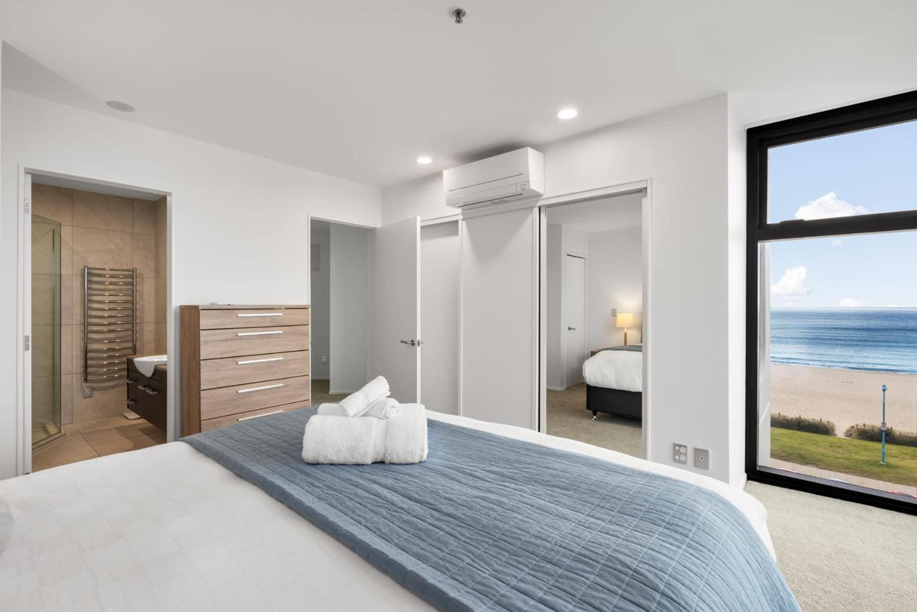 Oceanside Bliss - Absolute Beachfront - Uninterrupted Ocean Views With Pool Маунт-Маунгани Экстерьер фото