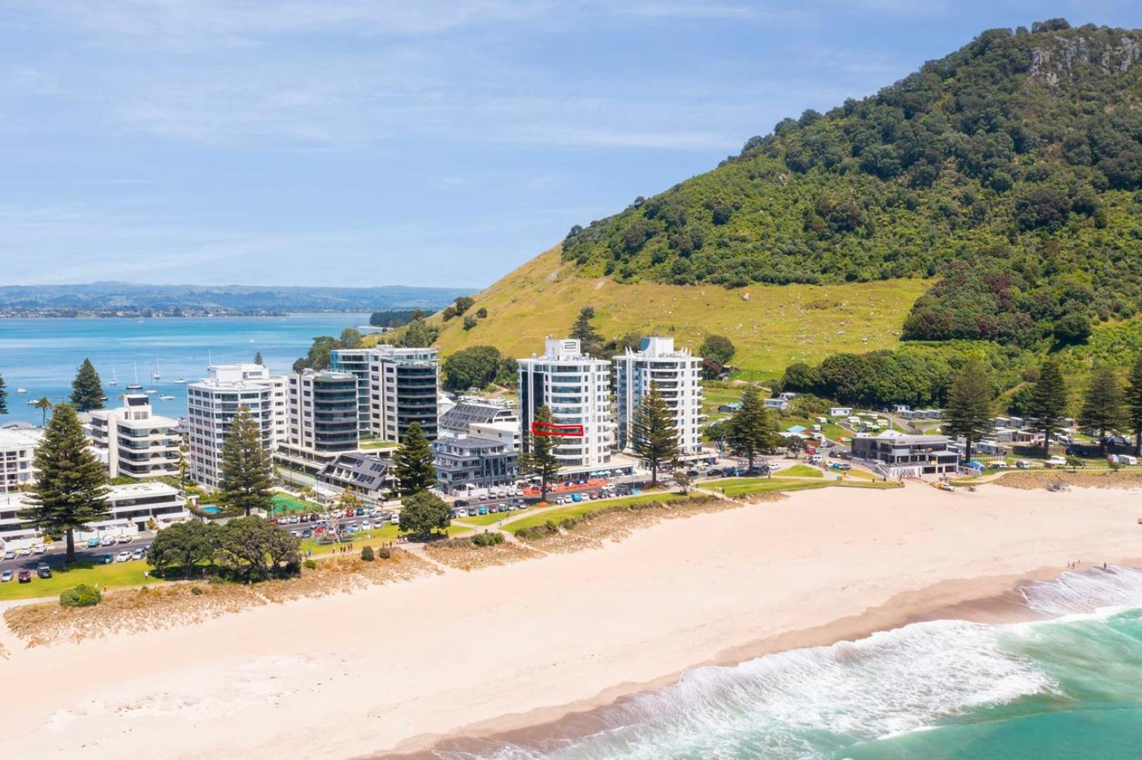 Oceanside Bliss - Absolute Beachfront - Uninterrupted Ocean Views With Pool Маунт-Маунгани Экстерьер фото